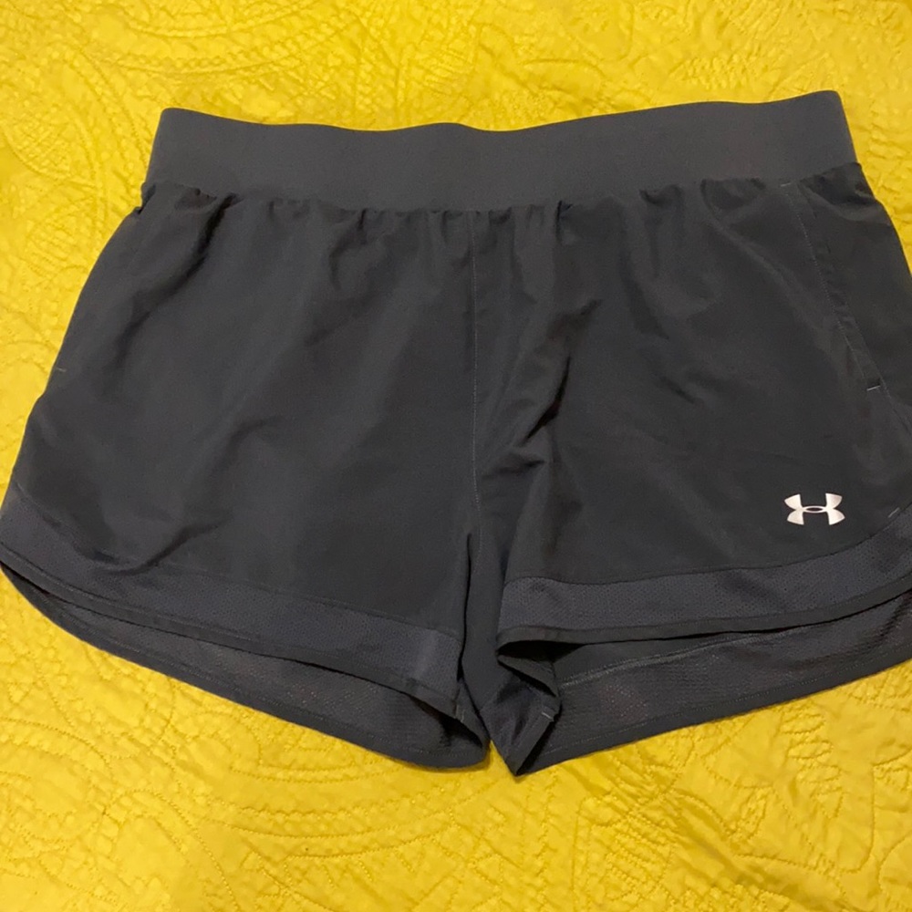 Women’s Under Armor Athletic Shorts, Grey, XXL